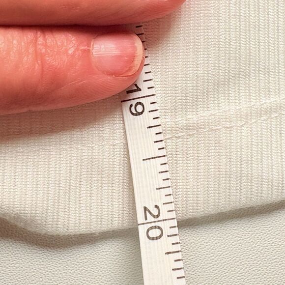 Nike Youth Girls Sports  Training white Red  Tank Top Size Large - Picture 4 of 6